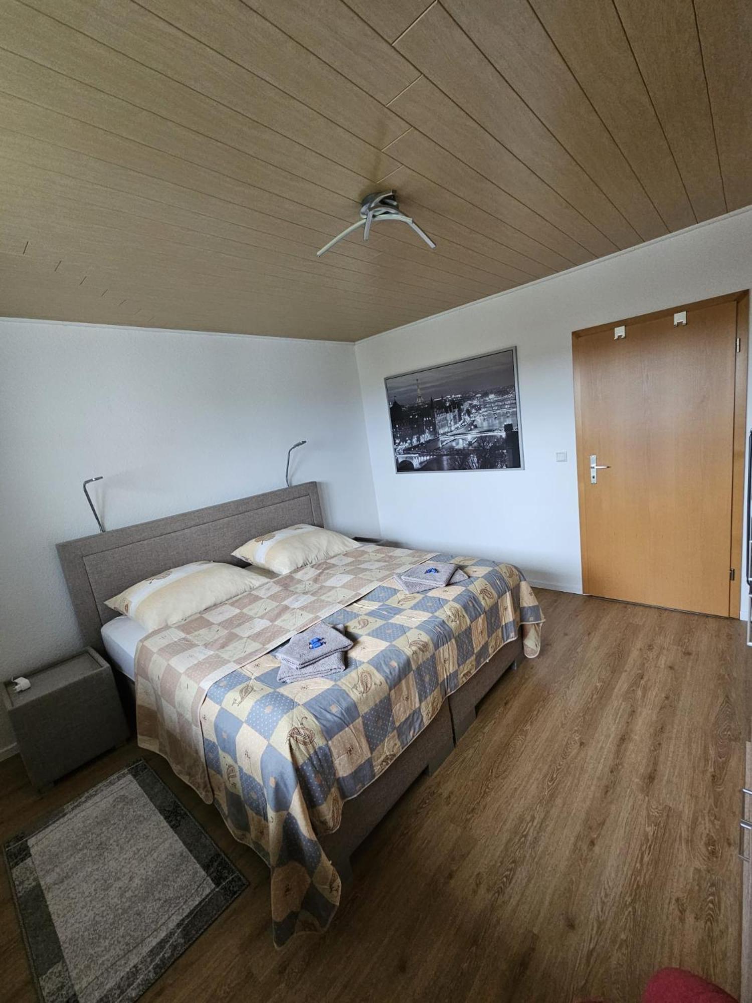 Ferienwohnung Talblick Ahnatal Екстериор снимка