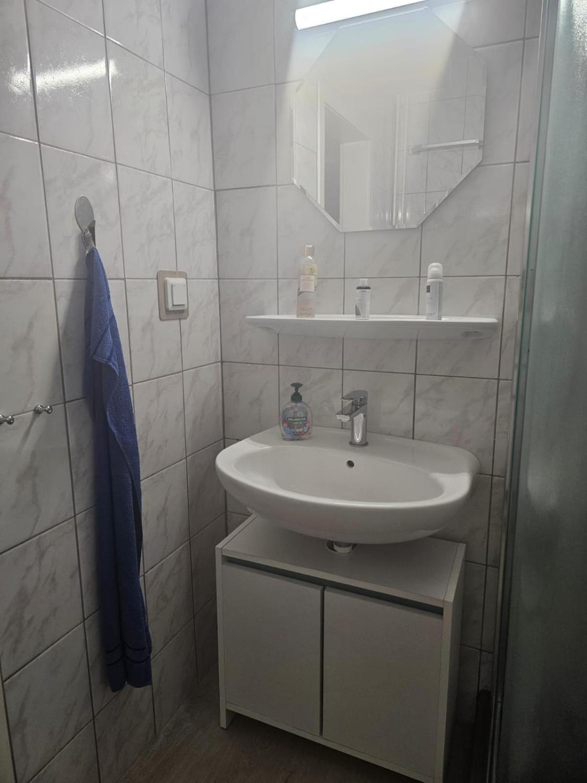 Ferienwohnung Talblick Ahnatal Екстериор снимка