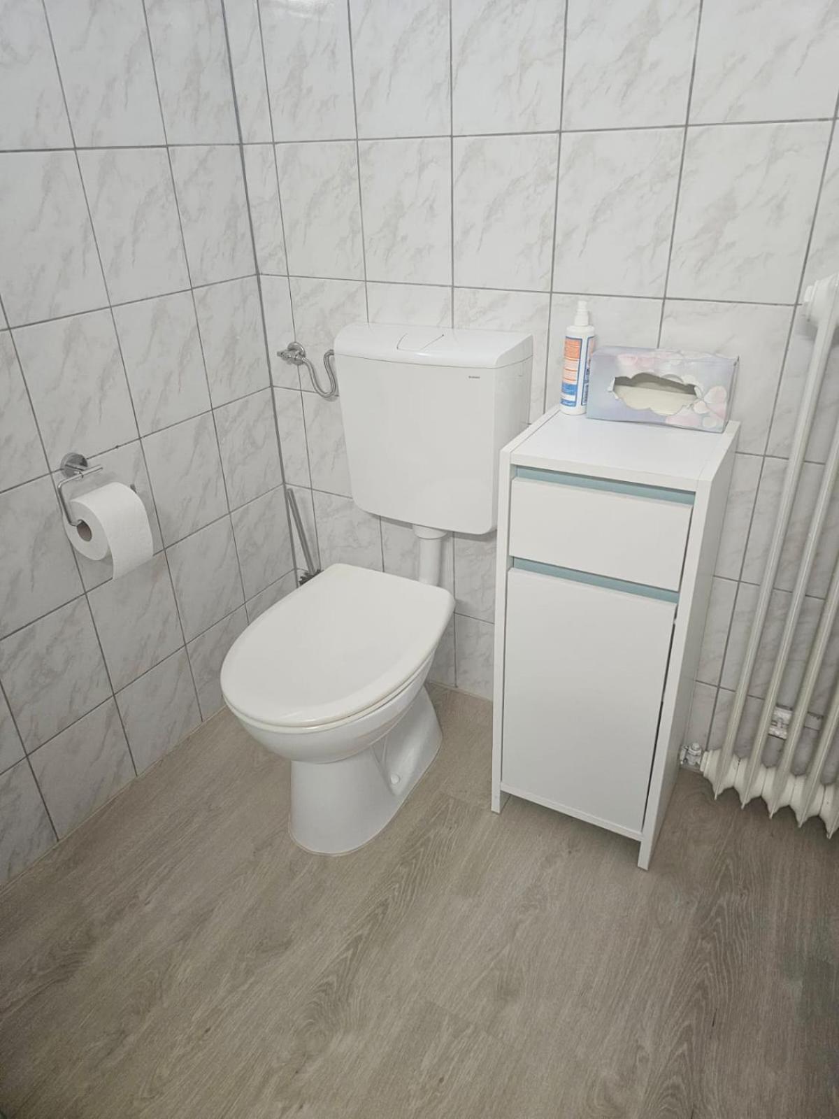 Ferienwohnung Talblick Ahnatal Екстериор снимка